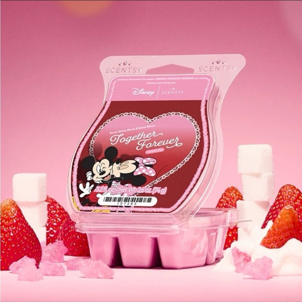 Scentsy Disney MICKEY MOUSE & MINNIE MOUSE: Together Forever – Wax Bar NWT